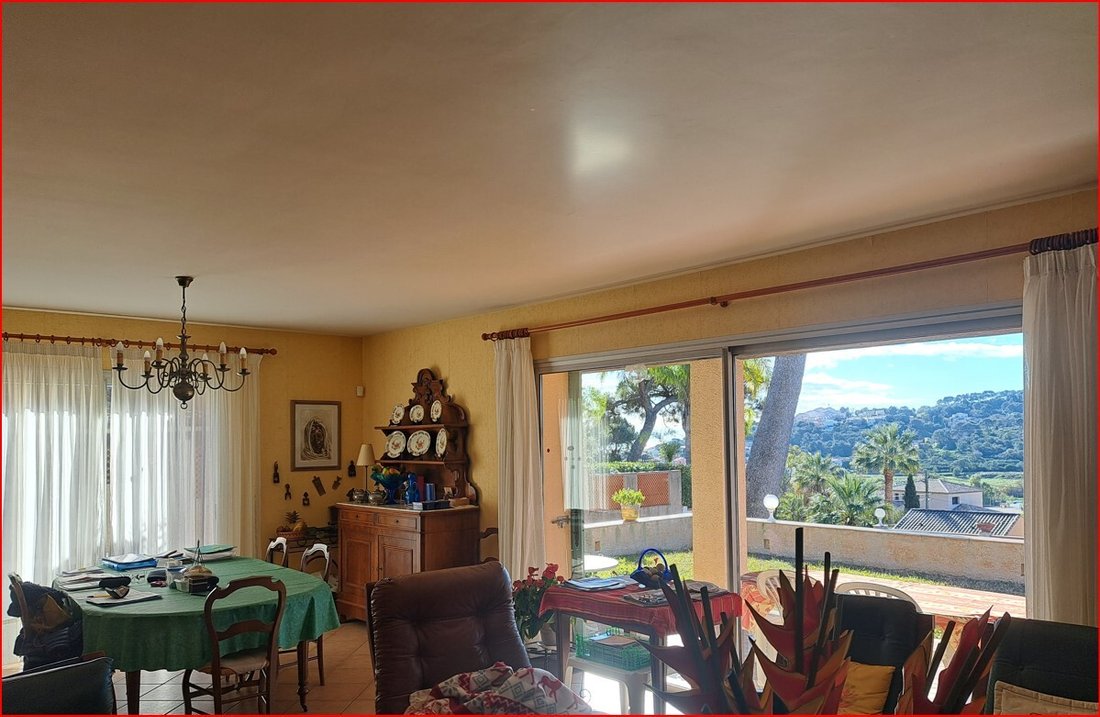 Villa in Centre Ville, Carqueiranne, France 5 - 12470919