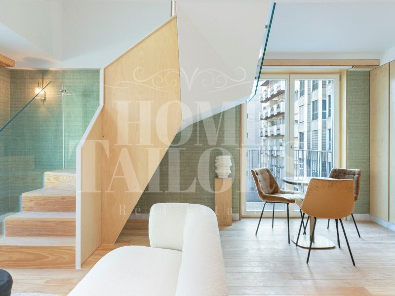 Apartment To Debut In Amoreiras. T1 Duplex In New In Lisbon, Lisbon