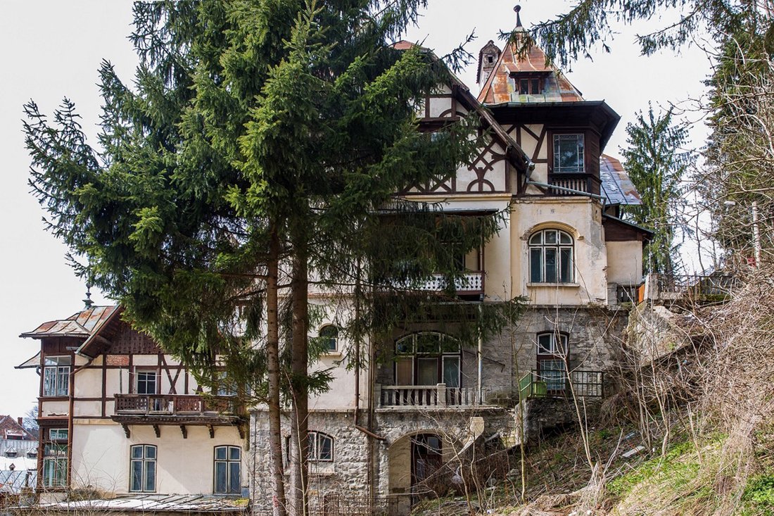 Carola Villa From Sinaia In Sinaia, Prahova, Romania For Sale (12473028)
