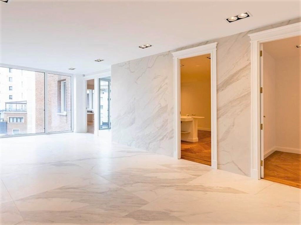 Luxury Refurbished Apartment In A High In Madrid, Community Of Madrid, Spain For Sale (12473046)