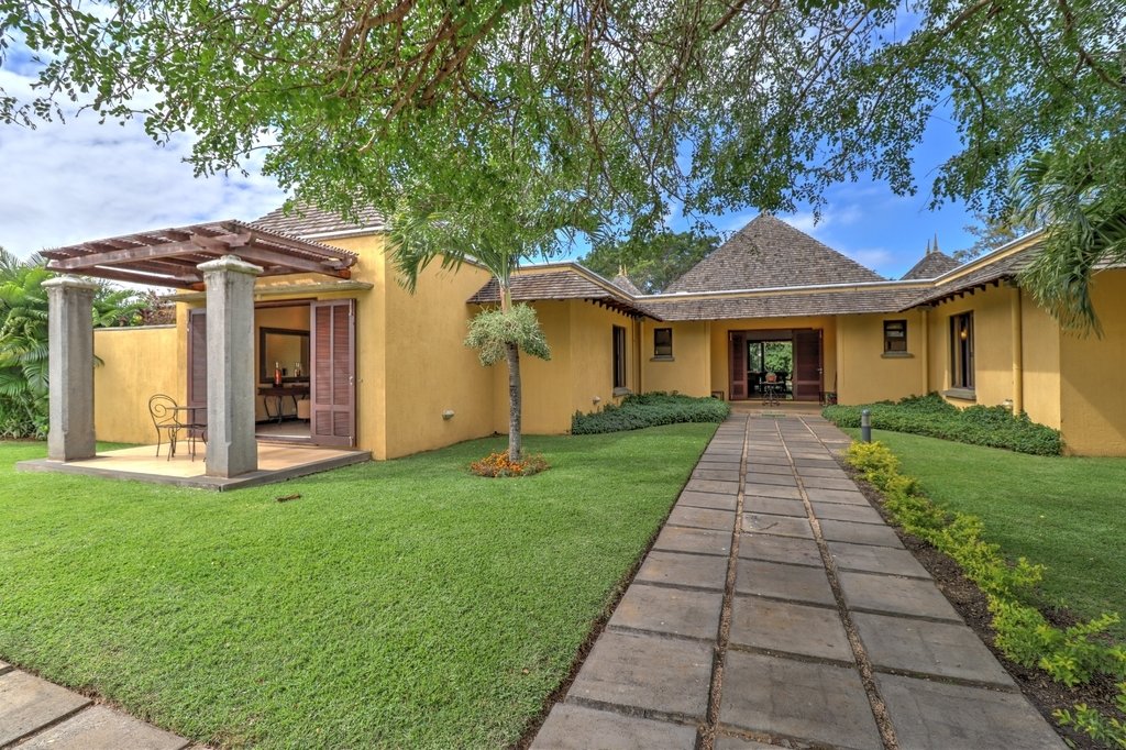 5 Bed Villa And Independent In Flic En Flac, Rivière Noire District