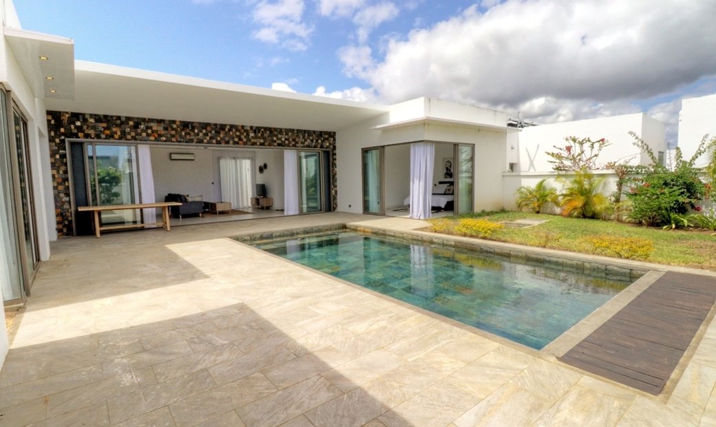 4 Bed Contemporary In Cap Malheureux, Rivière Du Rempart District