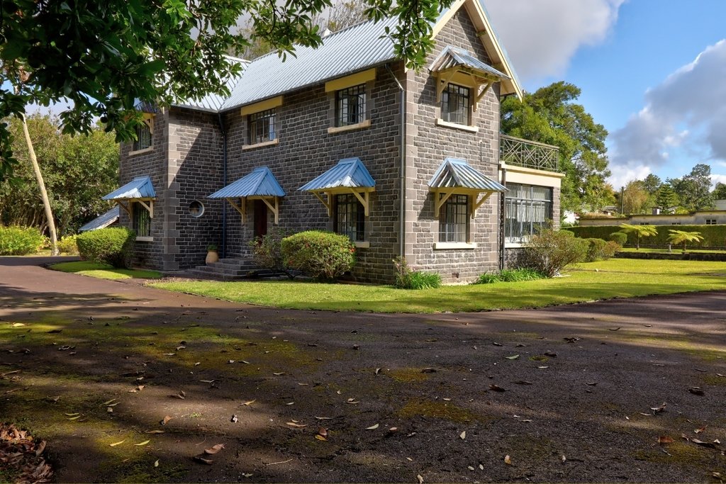 3 Bed Historical House With In Curepipe, Plaines Wilhems District