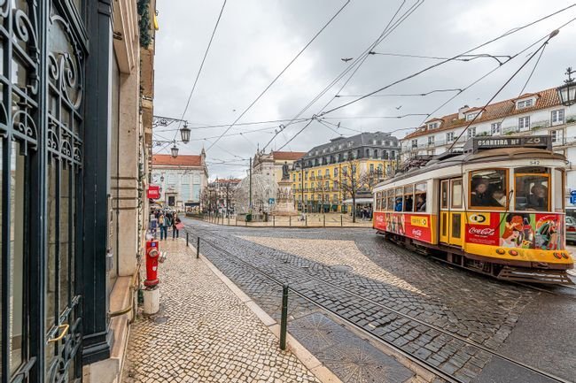 Apartment in Misericordia, Lisbon, Portugal 4 - 12473472