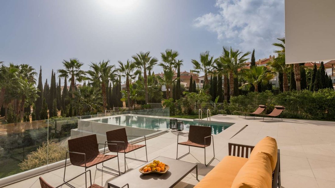 Benalmádena Villa In La Capellania, Andalusia, Spain For Sale (12474015)