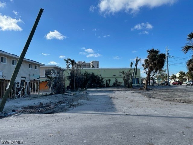 Land in Fort Myers Beach, Florida, United States 1 - 12424507