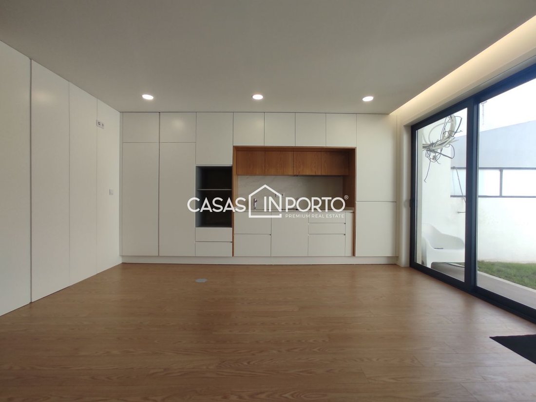 House in Ramalde, Porto District, Portugal 3 - 12477144