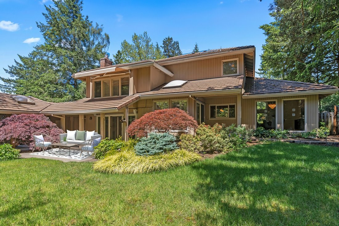 776 Carrera Ln Lake Oswego, Or 97034 In Lake Oswego, Oregon, United States For Sale (12440751)