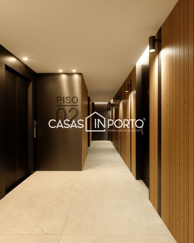 Apartment in Matosinhos e Leca da Palmeira, Porto District, Portugal 2 - 12476888
