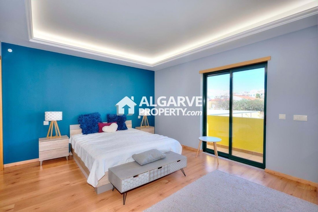 Townhouse in Quelfes, Algarve, Portugal 4 - 12475541