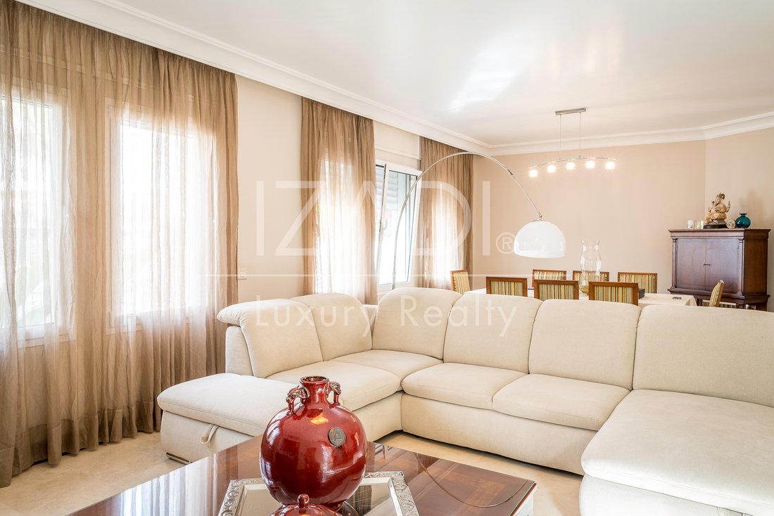 Chalet in Ciudad Jardin, Las Palmas de Gran Canaria, Spain 4 - 12478020