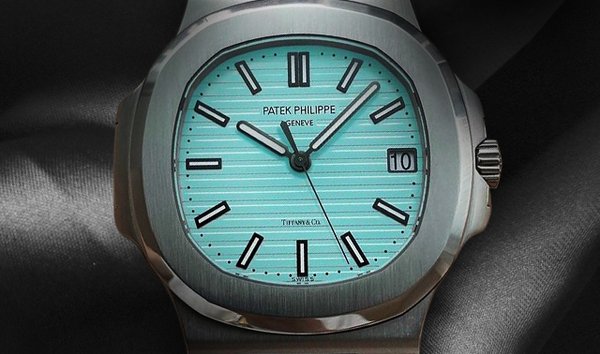 Patek Philippe Nautilus 5711/1A-0018 Tiffany Dial (12272118)