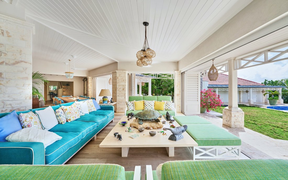 Rolling Reef In Liberta, Saint Paul, Antigua And Barbuda For Sale