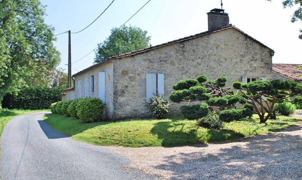 Eynesse, Gironde In Eynesse, Nouvelle Aquitaine, France For Sale (12479443)