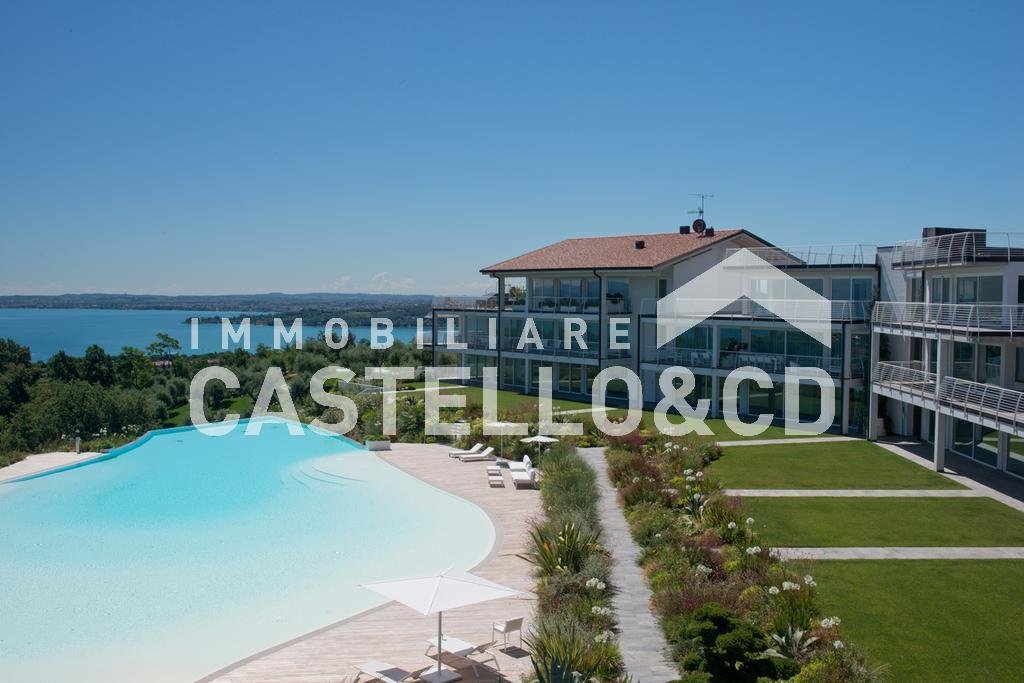 Apartment in Hill Zone, Padenghe sul Garda, Lombardy 2 - 12478960