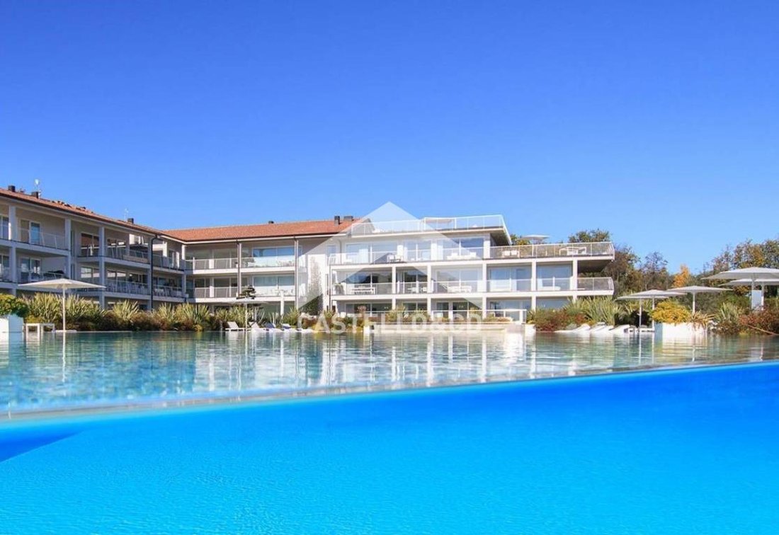 Apartment in Hill Zone, Padenghe sul Garda, Lombardy 4 - 12478960