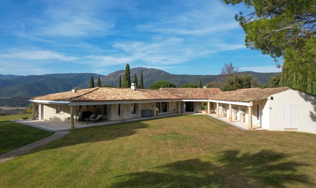 Vente Demeure De Prestige 17 In La Môle, Provence Alpes Côte D'azur