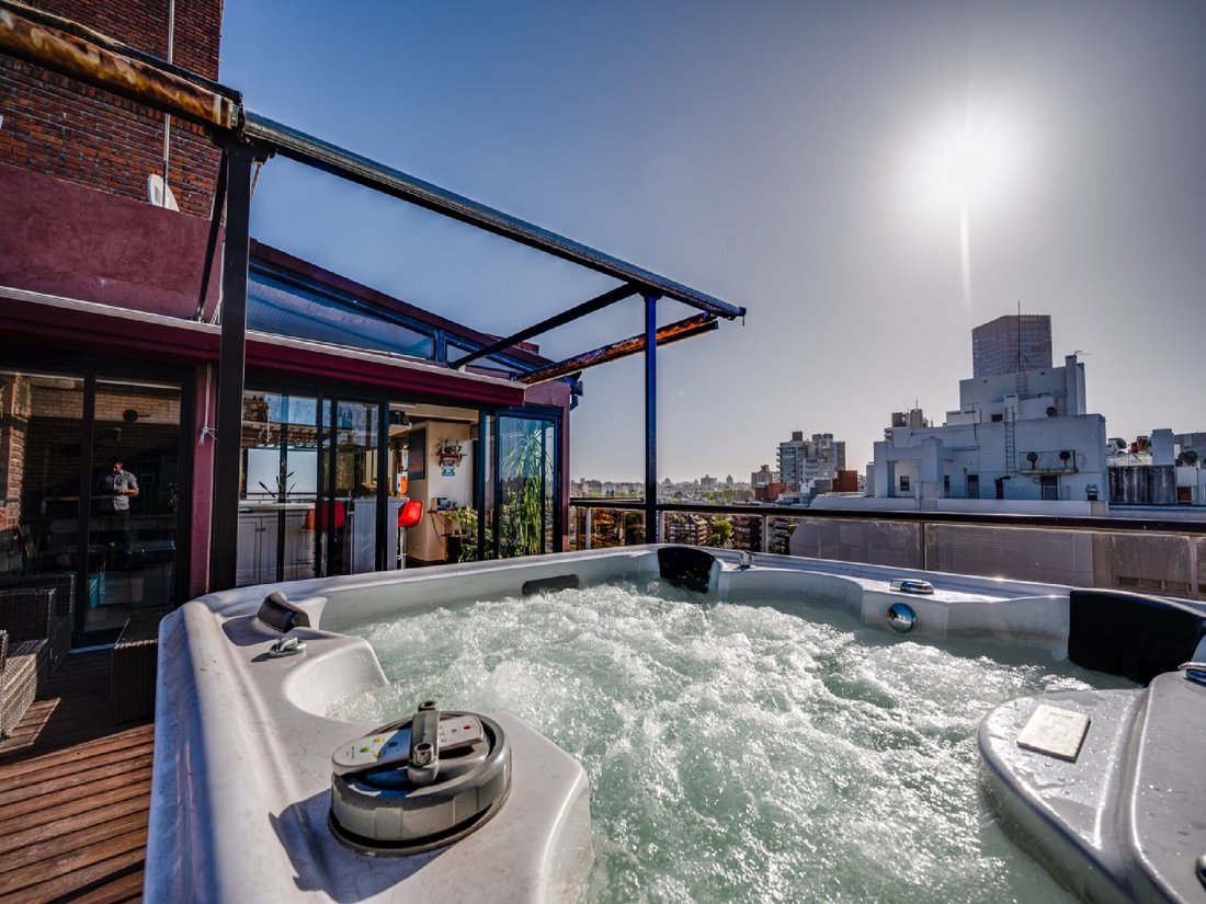 Important Duplex Penthouse In Montevideo, Departamento De Montevideo