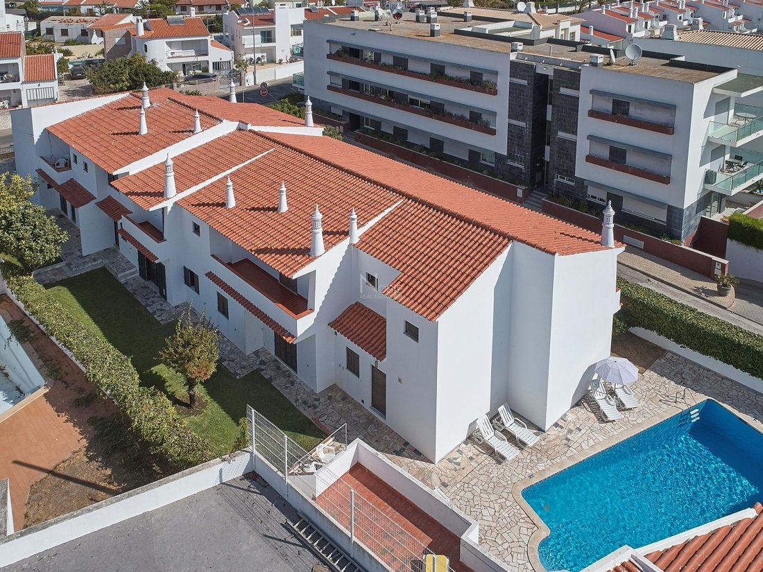 Villa in Olhos de Agua, Algarve, Portugal 1 - 11907695