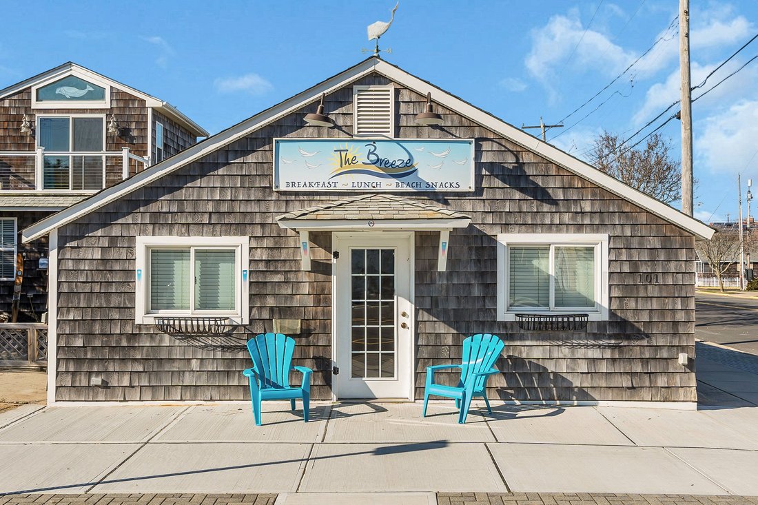 Come Live The Manasquan Lifestyle In Manasquan, New Jersey, United