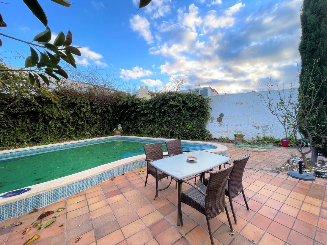 Land in Palma, Balearic Islands, Spain 1 - 12481837