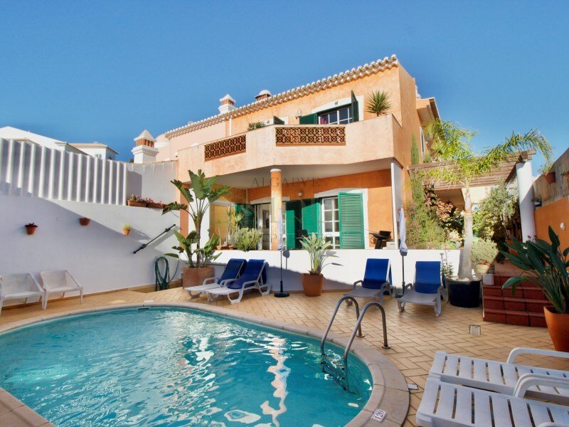 Guest House In Lagos With Pool And Outdoor Terrace, In Lagos, Algarve