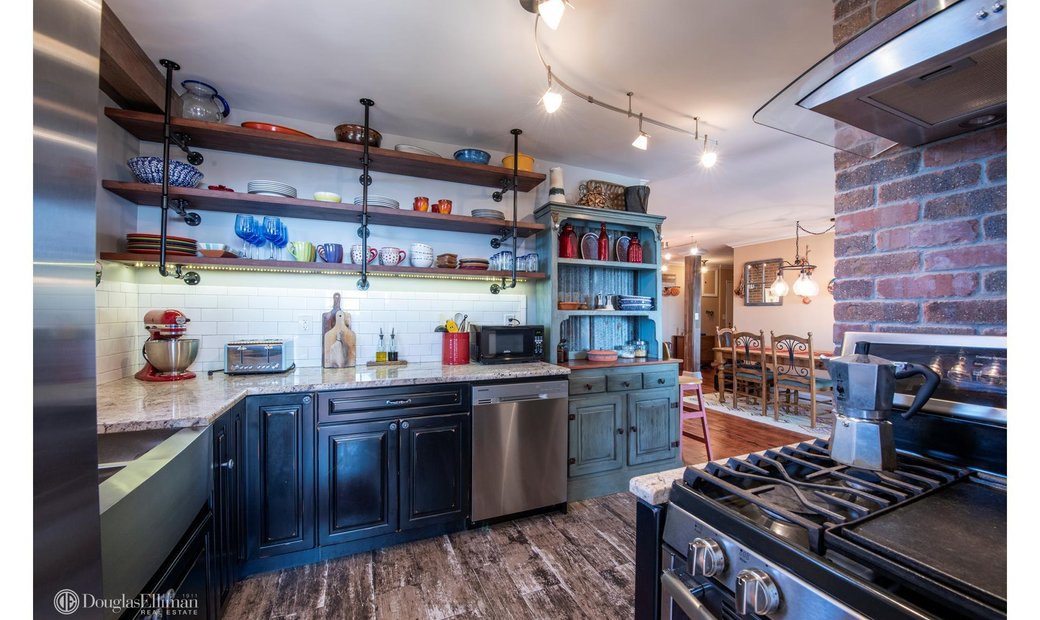 Coop Bronx In New York, New York, United States For Sale (12481517)