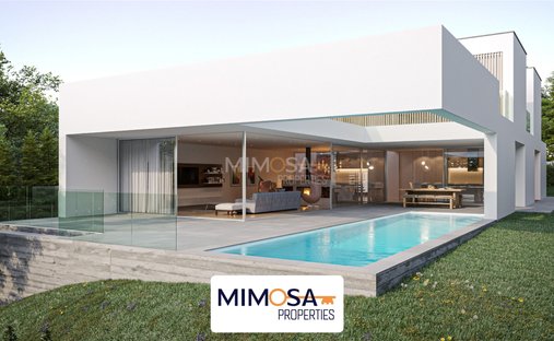House in Praia De Porto Mós, Sao Goncalo de Lagos, Algarve 1