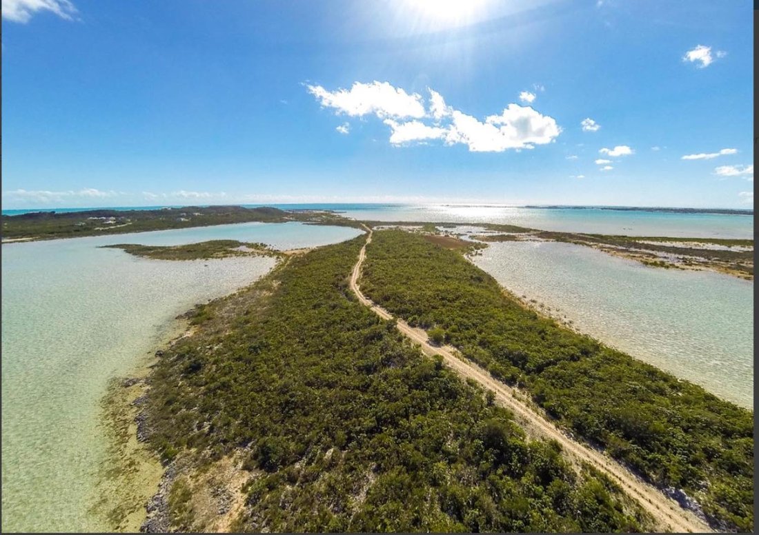 Waterfront In Providenciales, Turks And Caicos Islands For Sale (12482222)