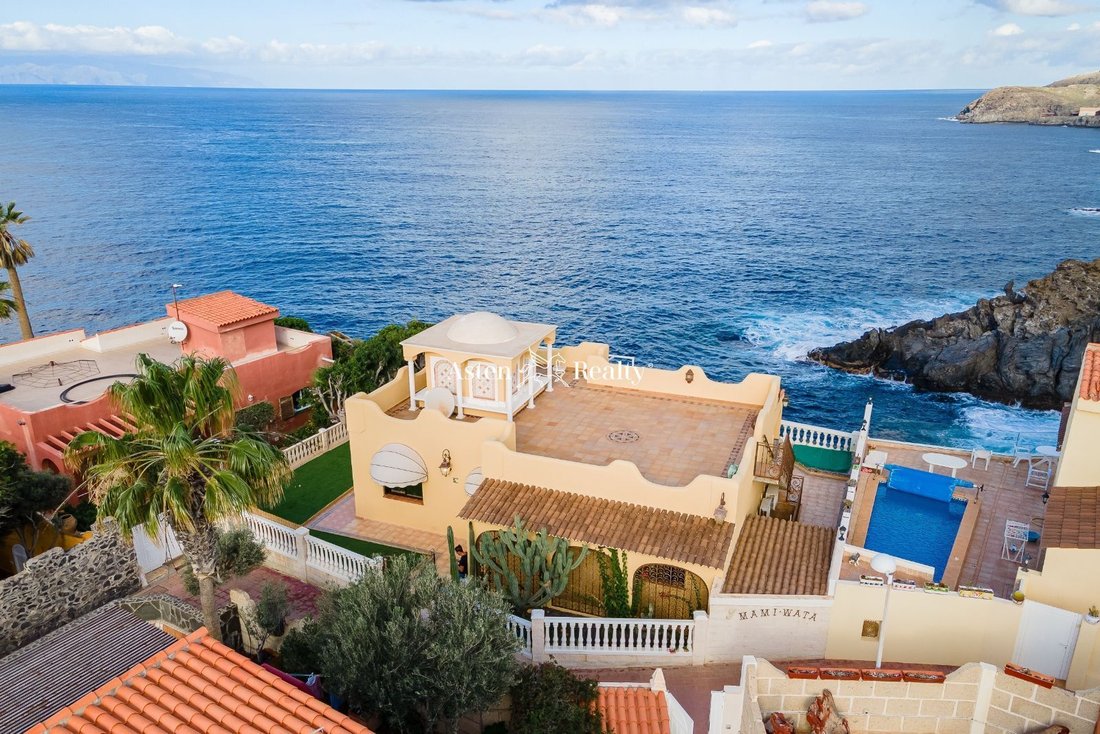 Callao Salvaje Villa In Callao Salvaje, Canary Islands, Spain For Sale