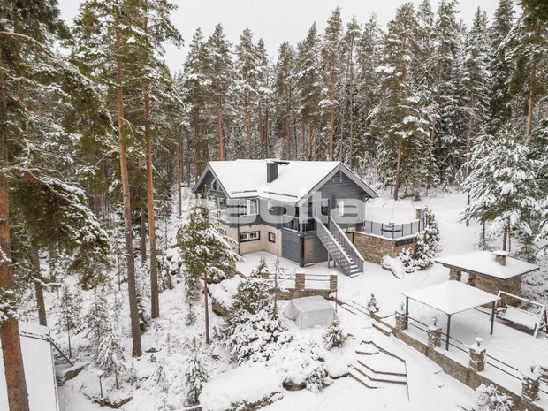 Luxury waterfront homes for sale in Finland | JamesEdition - Luxury Real Estate Developers In Finland