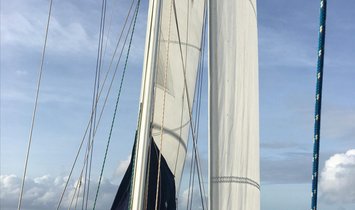 Catalina 470