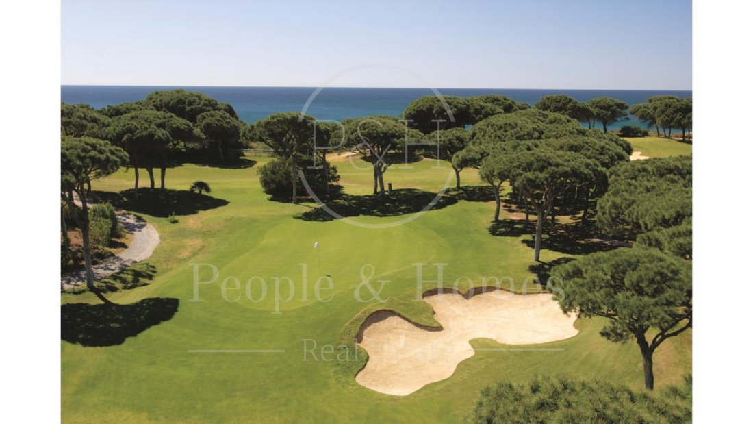 Villa in Olhos de Agua, Algarve, Portugal 1 - 12486347