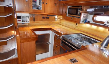 Catalina 470