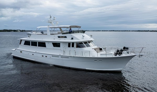 Hatteras Motor Yacht (12485332)