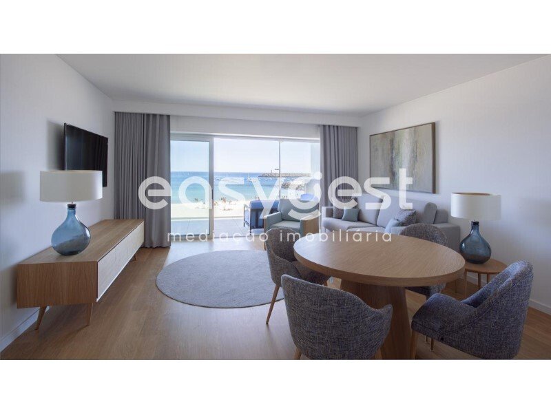 Apartment T0 With 48.6 M2 And Terrace In Front Of In Santana, Setubal