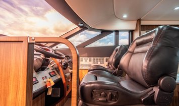 Fairline Squadron 68