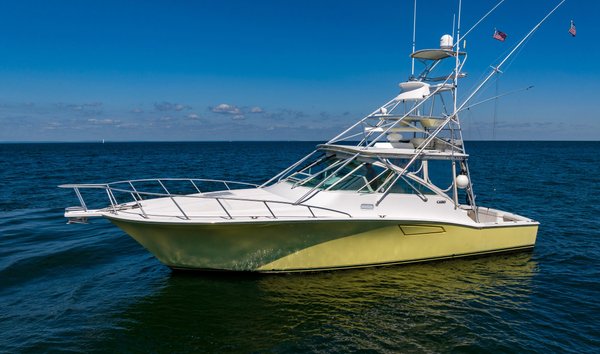 Cabo 40 Express (12484012)