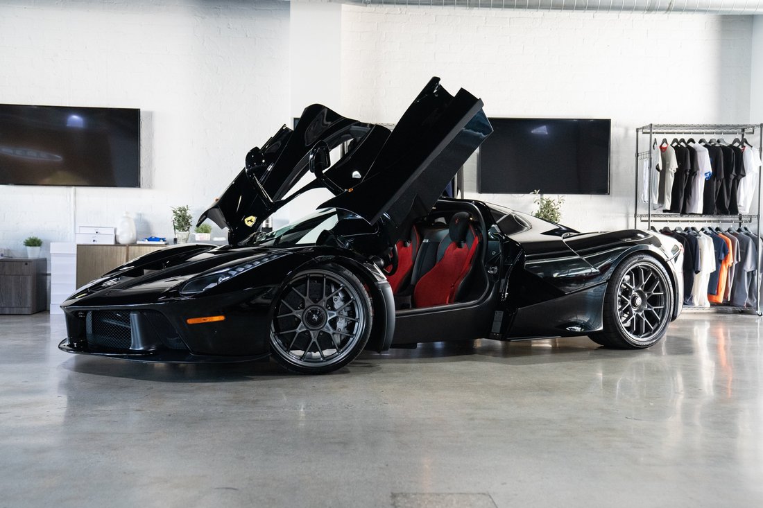 Coupe in Beverly Hills, California, United States 5 - 12485819