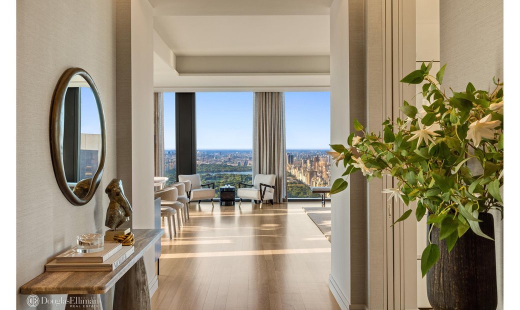 Condo New York In New York, New York, United States For Sale (12483707)