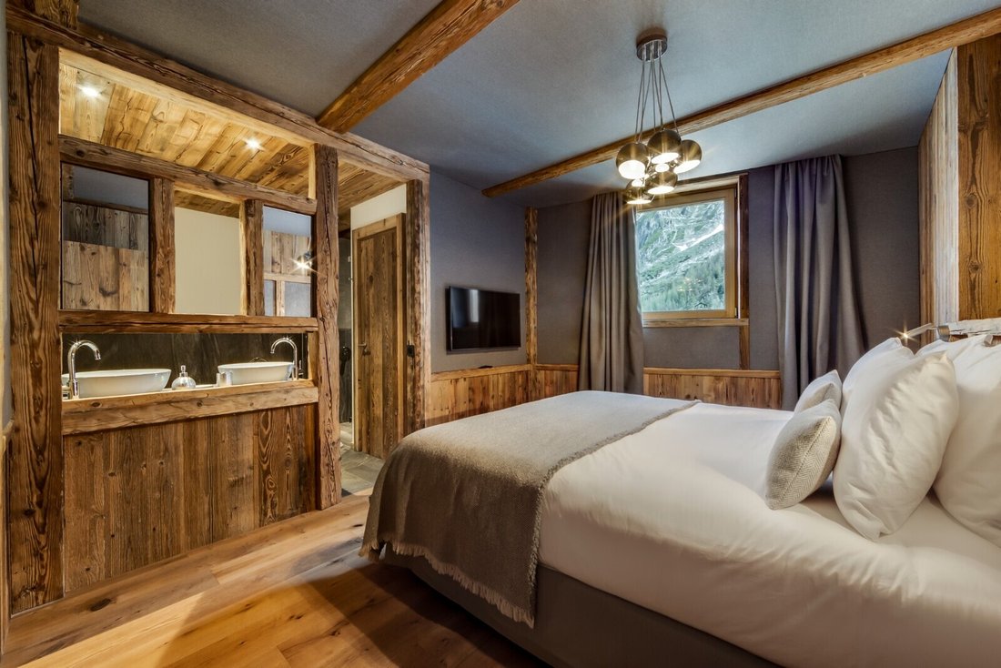 Apartment in Val-d'Isere, Auvergne-Rhône-Alpes, France 5 - 12489168