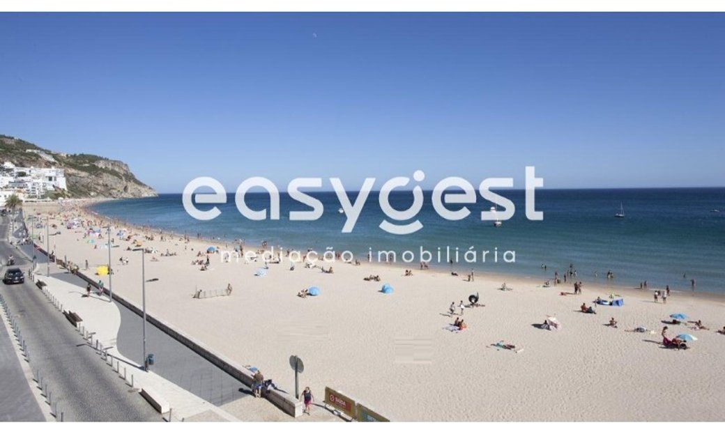 Apartment T1 Duplex With 70.11 M2 In Front Of In Sesimbra, Setubal