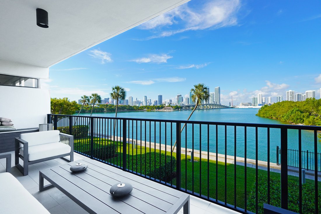 House in Miami, Florida, United States 1 - 12489100