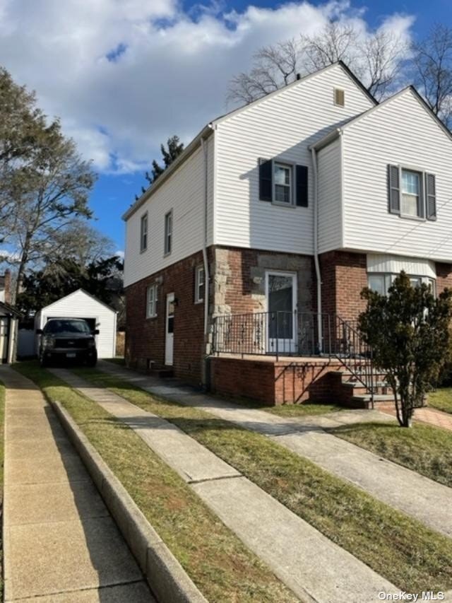 House Lynbrook In Lynbrook, New York, United States For Rent (12488037)