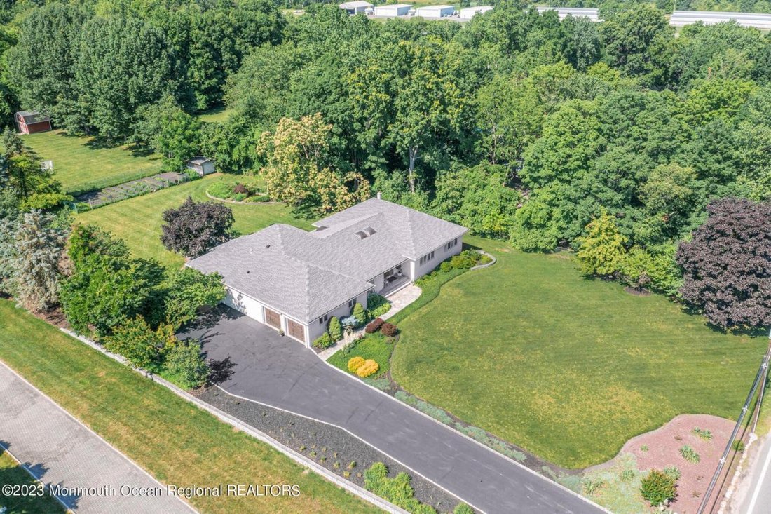 153 Jacksonville Road In Pequannock Township, New Jersey, United States
