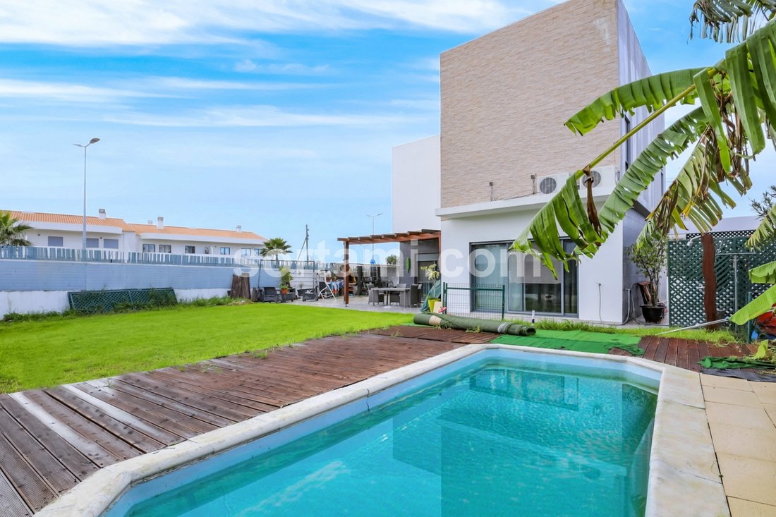 House in Loule (Sao Clemente), Algarve, Portugal 1 - 12491123