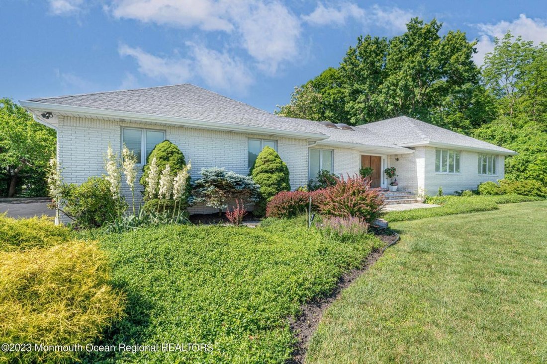 153 Jacksonville Road In Pequannock Township, New Jersey, United States