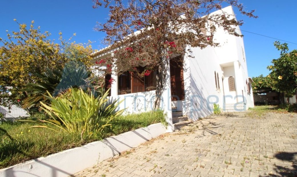 Armação De Pêra House T3 Semi Garage (Box 2 In Silves, Algarve