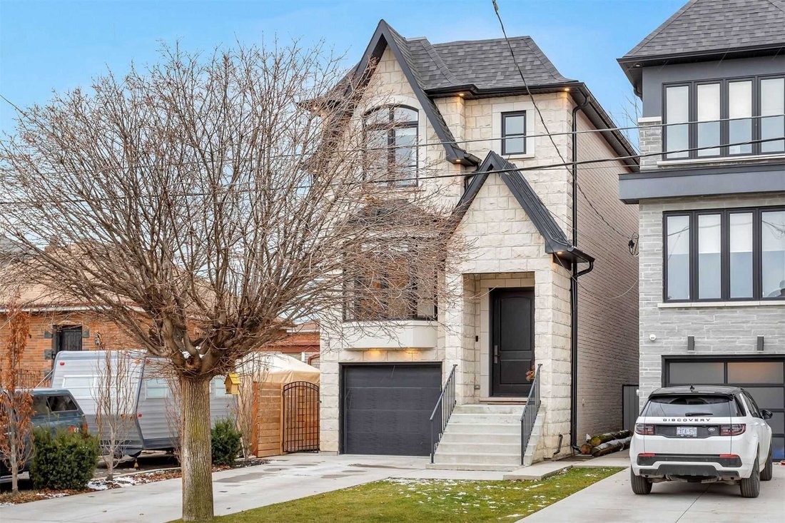 House in Toronto, Ontario, Canada 1 - 12494458