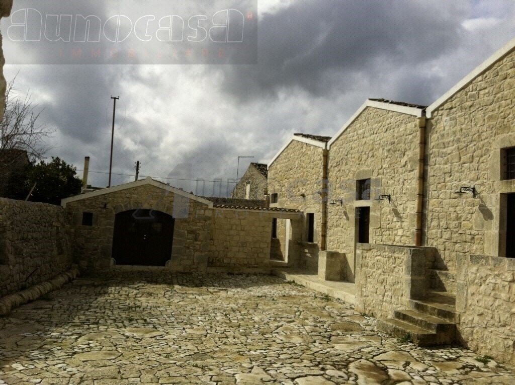 House in Cava d'Ispica - Pietre Nere, Modica, Sicily 2 - 12493071